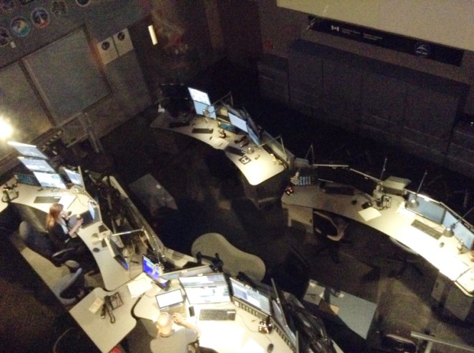 22-canada arm control room