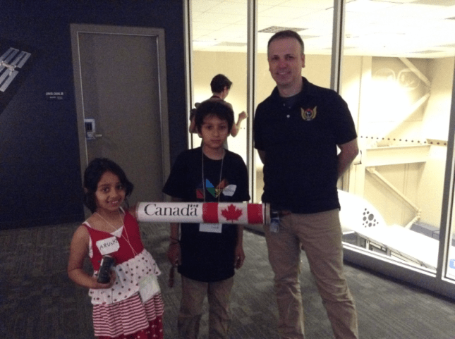 23-Meeting Ed who trains astronauts in using Canada Arm