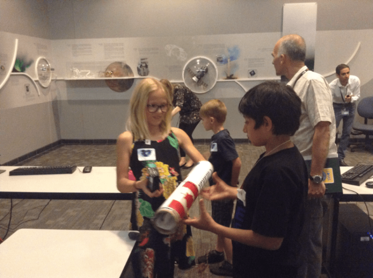 35-CanadaArm Outreach